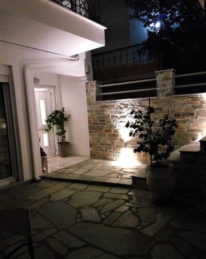 Menexe Apartments-Korali Neos Marmaras Exterior photo